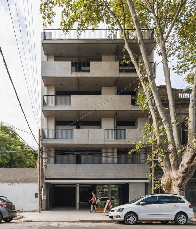 Cochera en venta en Luis Agote, Rosario