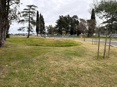 Lote en esquina en venta - Barrio Santa Sofía, Pilar del Este