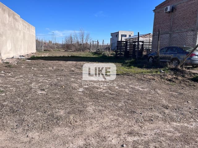 Terreno residencial de 250 m² en venta en General Roca