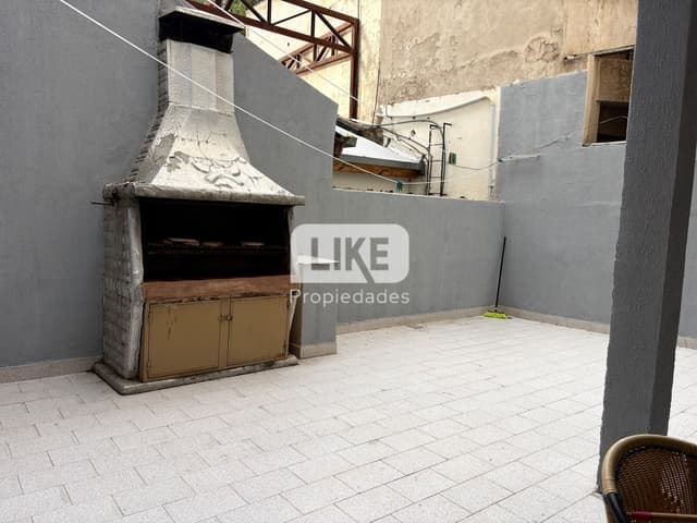 Departamento de 2 dormitorios en primer piso, Área Centro Este - Neuquén